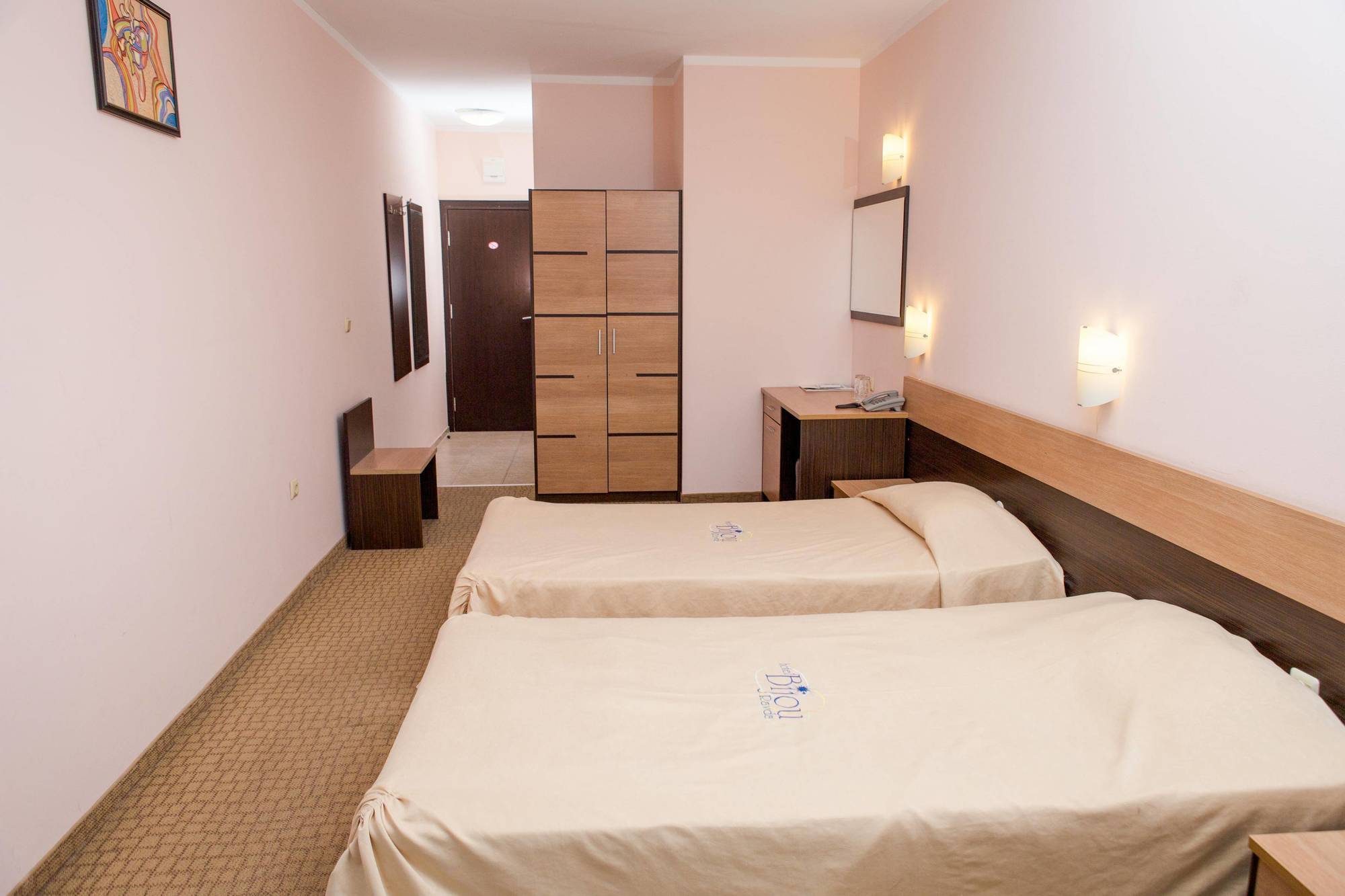 Hotel Bijou ラヴダ エクステリア 写真